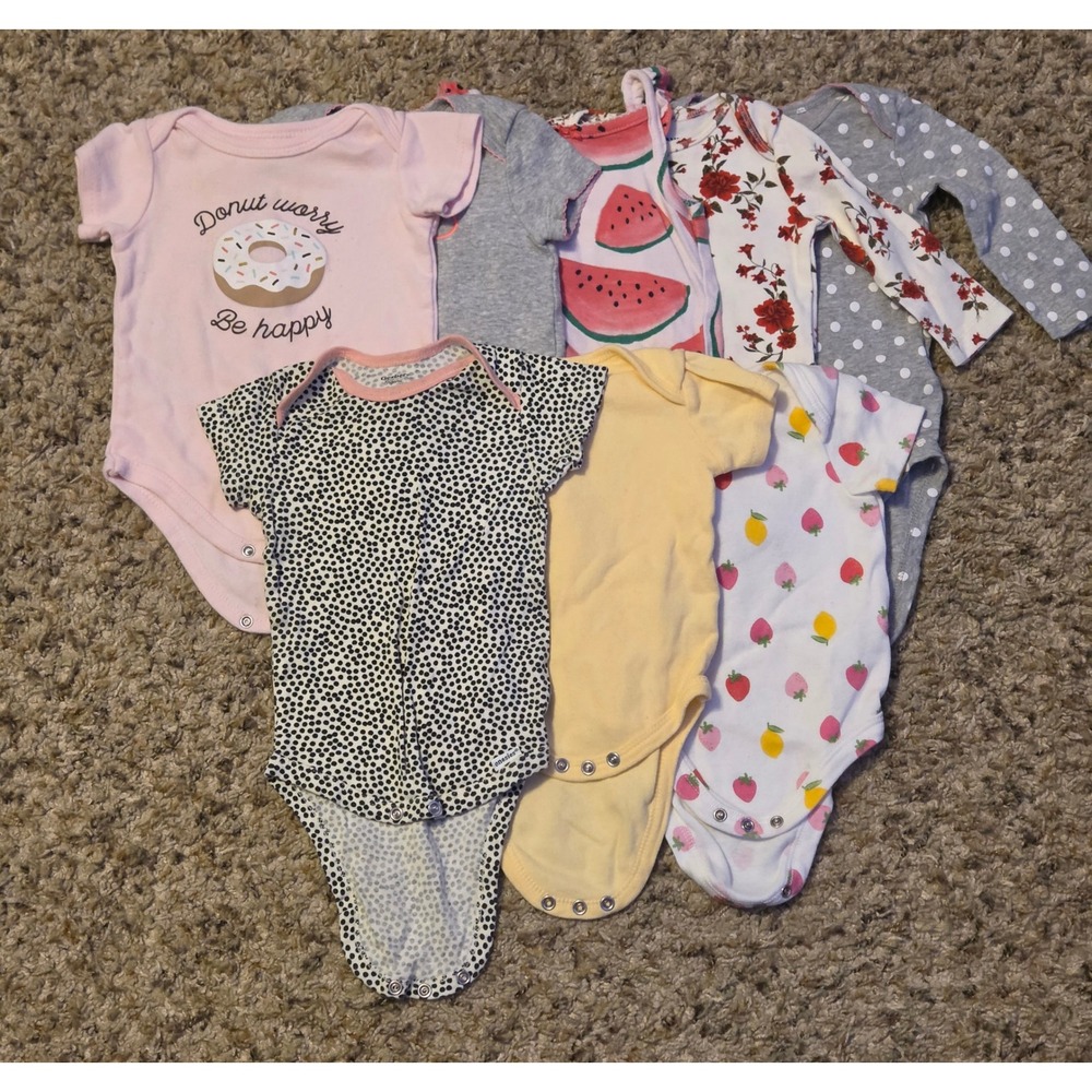 Bundle Of 8 Bodysuits Baby‎ Size 3-6 Months Carters/Old Navy/Gerber